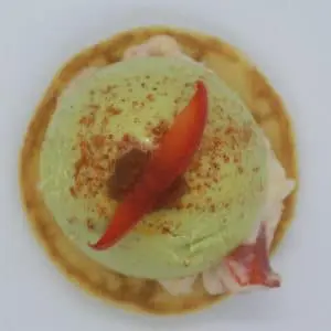 Cheese cake d’avocat au crabe